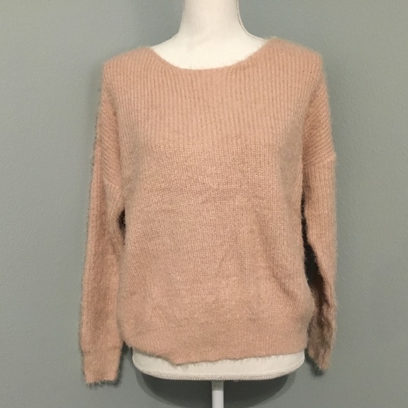 🍂 Knot Accent Open Back Sweater - Picture 6 of 8